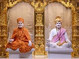 Brahmaswarup Bhagatji Maharaj and Brahmaswarup Yogiji Maharaj